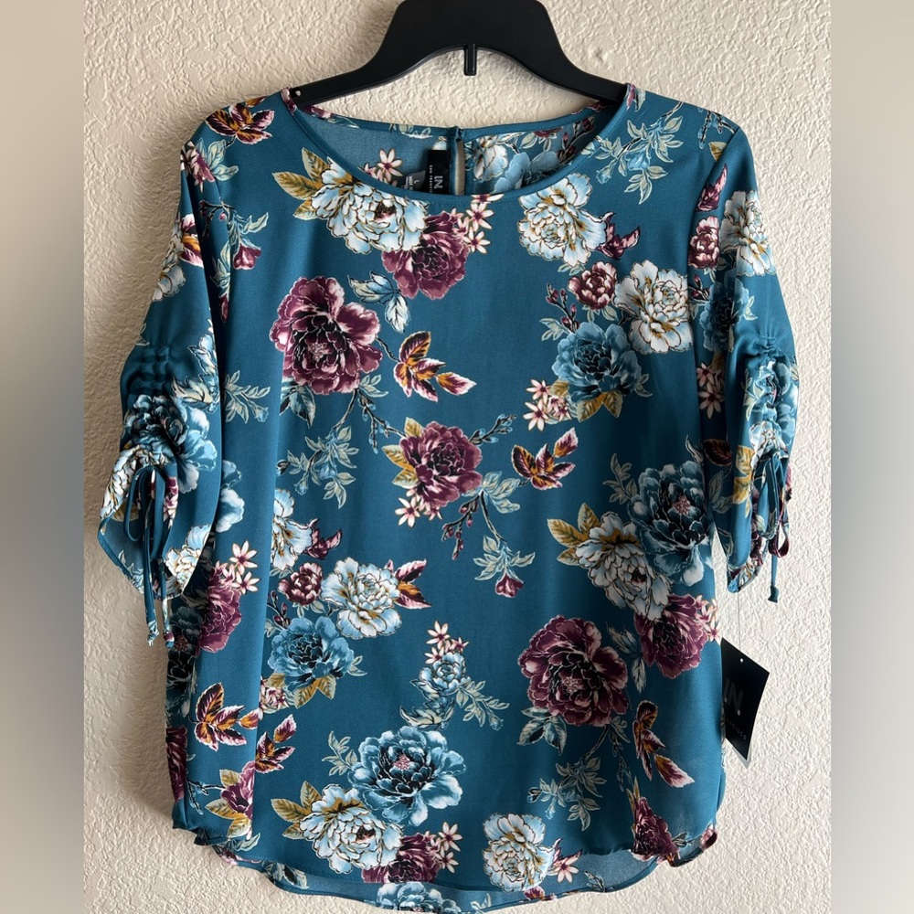 NWT! Pate Floral Blouse -I.N San Francisco